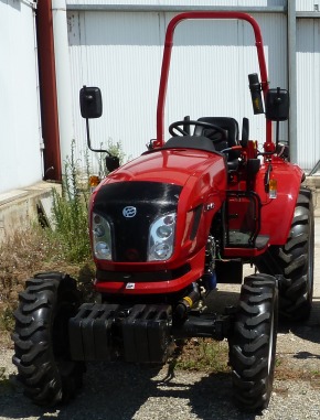 4WD tractor