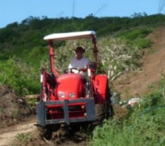 4WD tractor